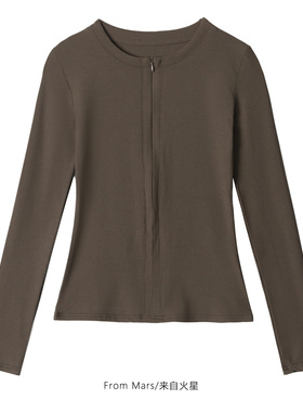 From Mars Story turns over trendy long-sleeved T-shirt