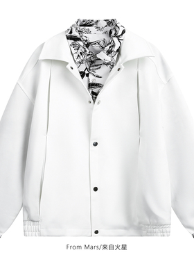 From Mars With the answer,a loose collar jacket is available