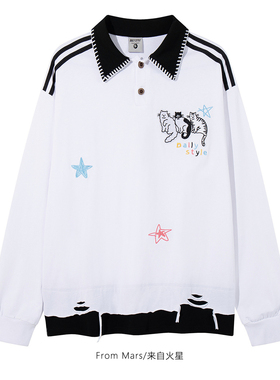 FromMars Someone was surprised to see a long-sleeved T-shirt