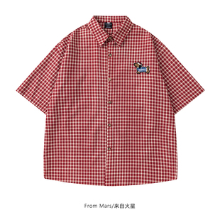 衬衫 From 日系复古红色格纹腊肠狗刺绣宽松夏短袖 出门闲逛 Mars