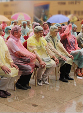 户外透明雨衣白色厚薄透明雨衣