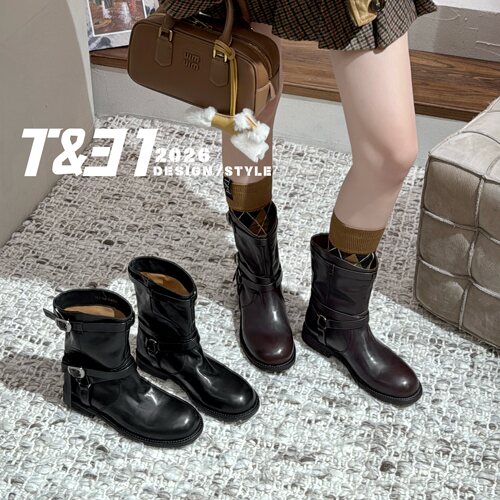 T31女鞋2026秋季新款皮带扣机车靴圆头粗跟短靴百搭英伦风搭扣靴