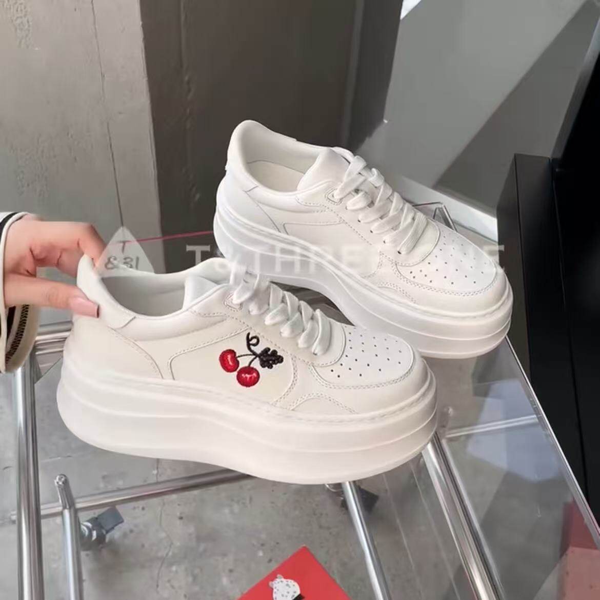 T31女鞋2026春季新款厚底增高6厘米小白鞋百搭休闲板鞋轻便运动鞋