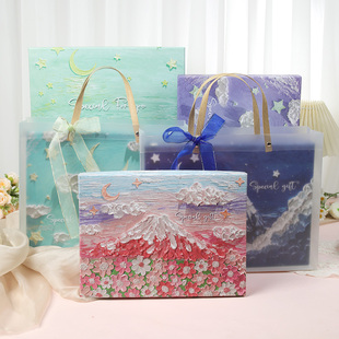 紫韵油画围巾礼盒睡衣化妆品送男女生高级感装衣服精美生日礼物盒