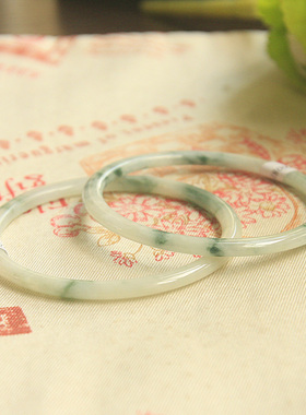 配对细条叮当手镯 57mm天然翡翠阳绿飘花紫色细玉镯子A货极细女镯