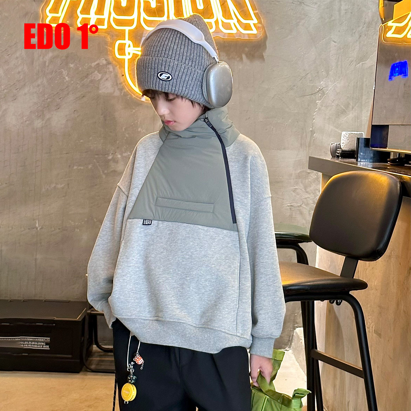 edo1一度童装2025年秋冬拼接卫衣