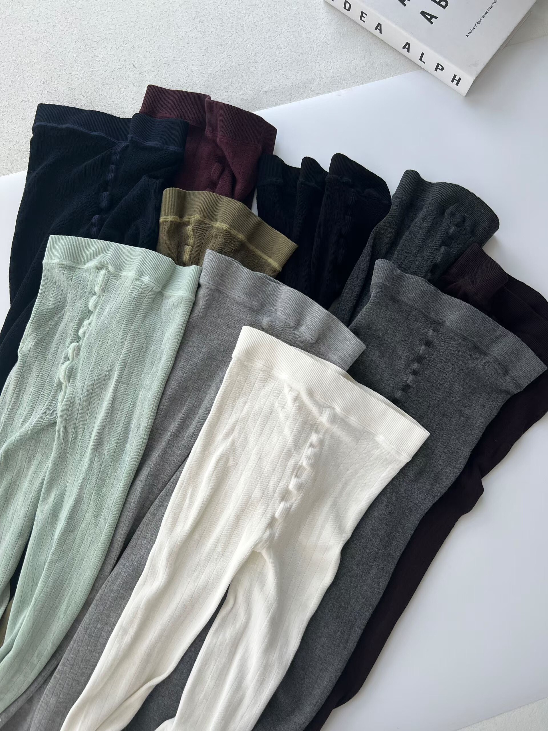 SD5269韩版宽条纹连裤袜灰色显瘦打底裤袜简约时尚秀场欧货潮袜