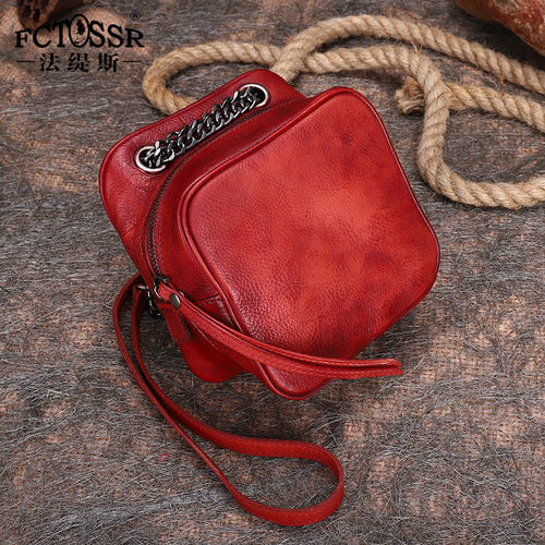 新款复古文艺小众女包法缇斯