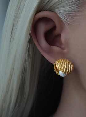 Shaw原创贝壳珍珠耳环可动珍珠设计镀金耳饰S925纯银耳针轻奢小众