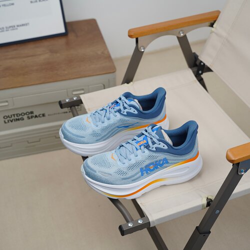 HOKA耐磨休闲低帮跑步鞋