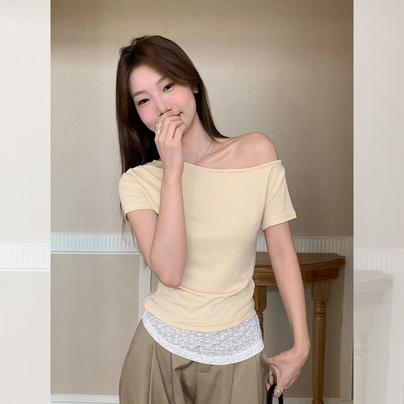 【米澜时装】黄色假两件斜肩短袖t恤女夏季柠檬海盐穿搭蕾丝拼接