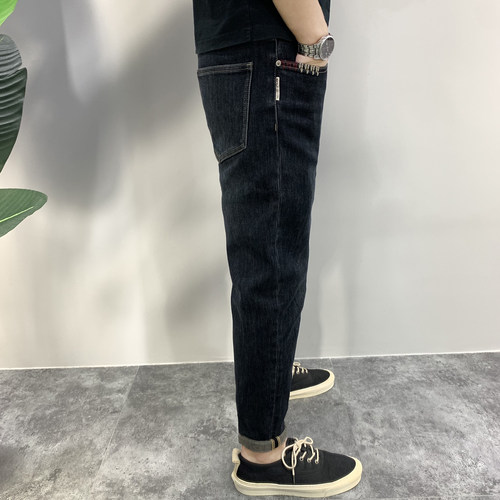 牛仔裤男款2025新款蓝色小脚裤