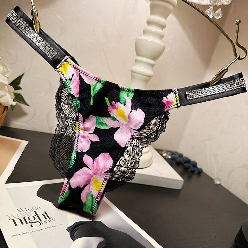 轻奢时尚水钻蕾丝内裤女士性感风