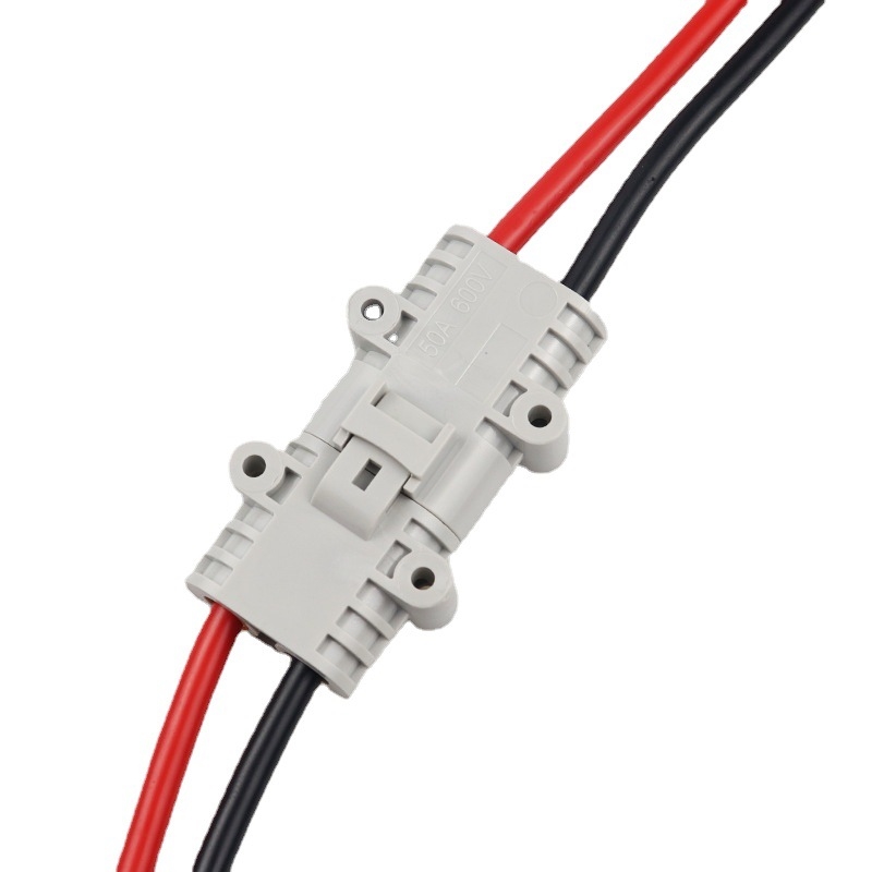 大功率50A汽车锂电池插座12V24v驻车空调连接器公母对接防水插头