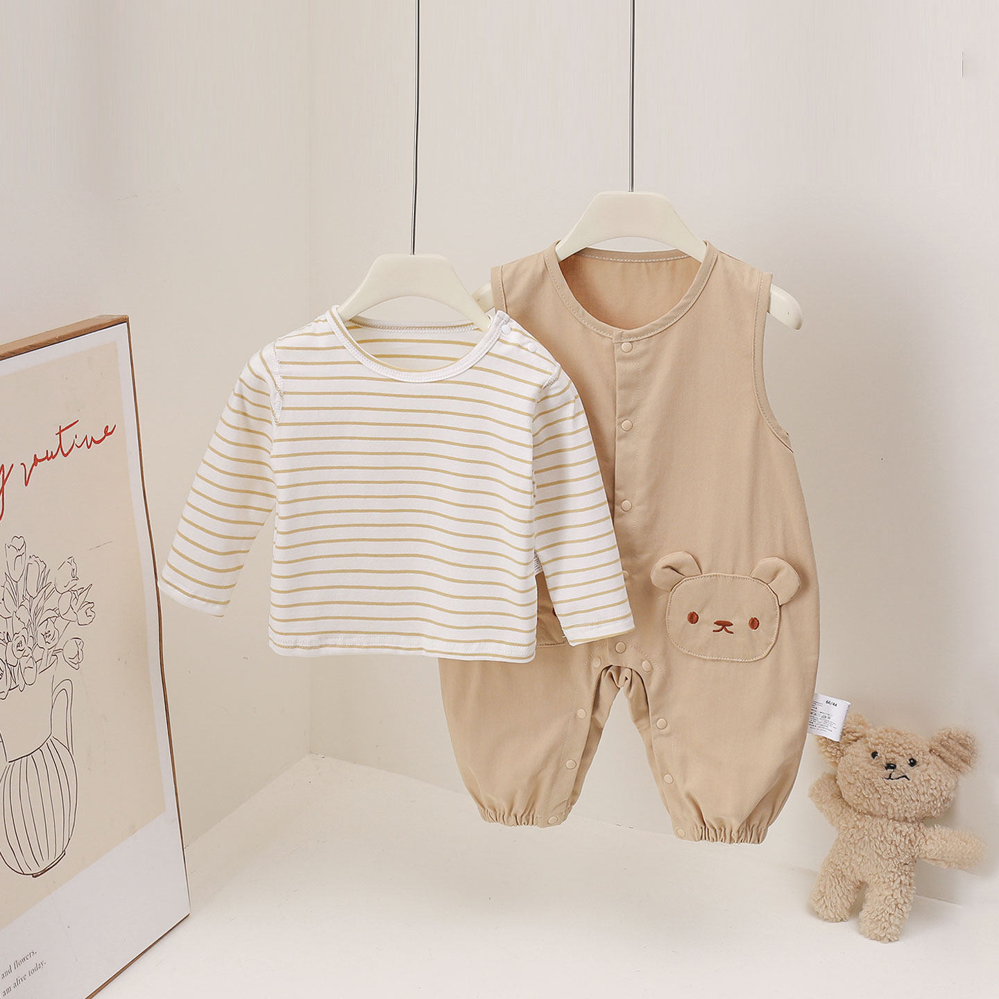 婴幼儿春季外出服无袖连体套装男宝宝衣服春秋款外穿背带裤两件套