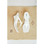 凉鞋 IORE理想矿石设计师原创 简约摩登锋芒楔形坡跟夹趾人字拖鞋