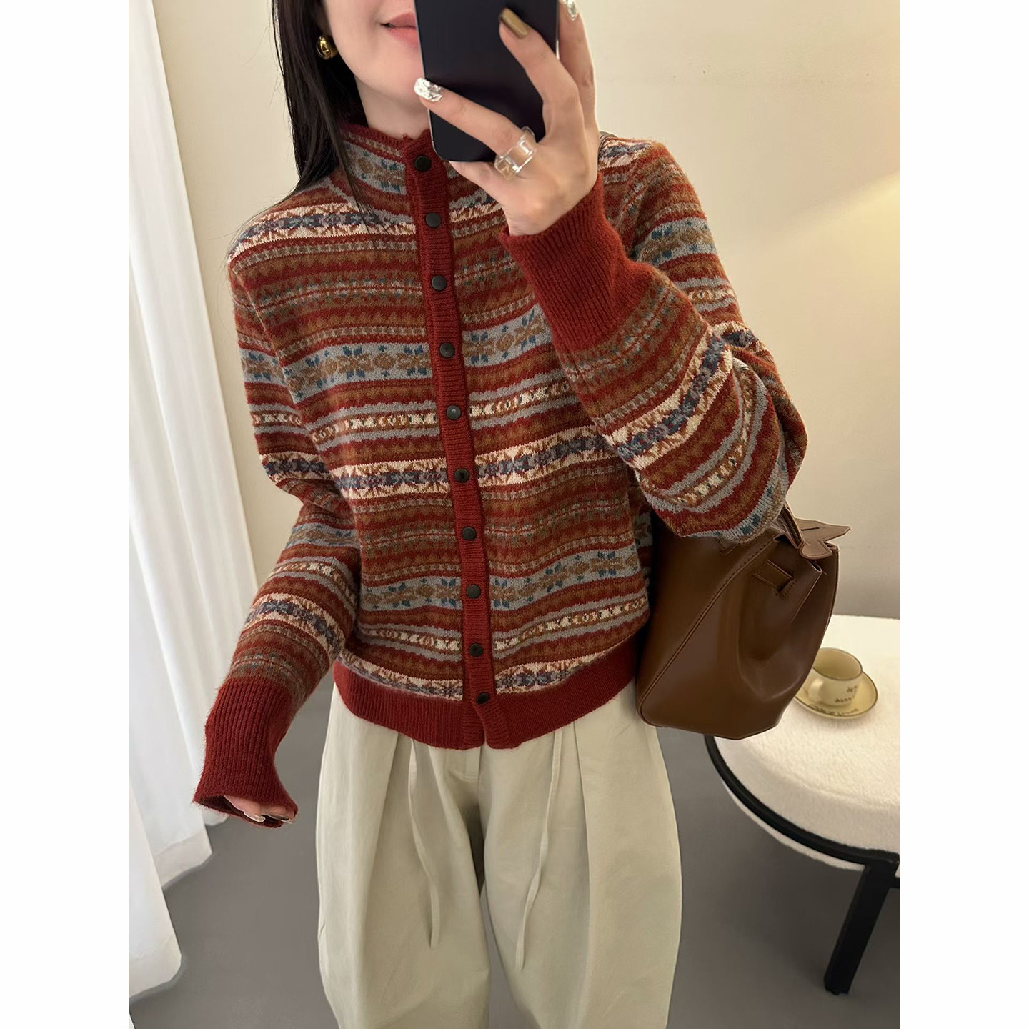 半高领费尔岛风提花红色针织开衫女秋冬复古条纹毛衣百搭显瘦上衣