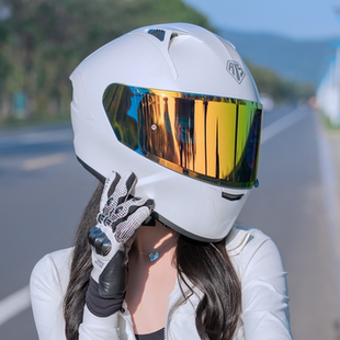 艾狮摩托车头盔女可爱防雾高颜值双镜片带蓝牙机车全盔四季3c认证