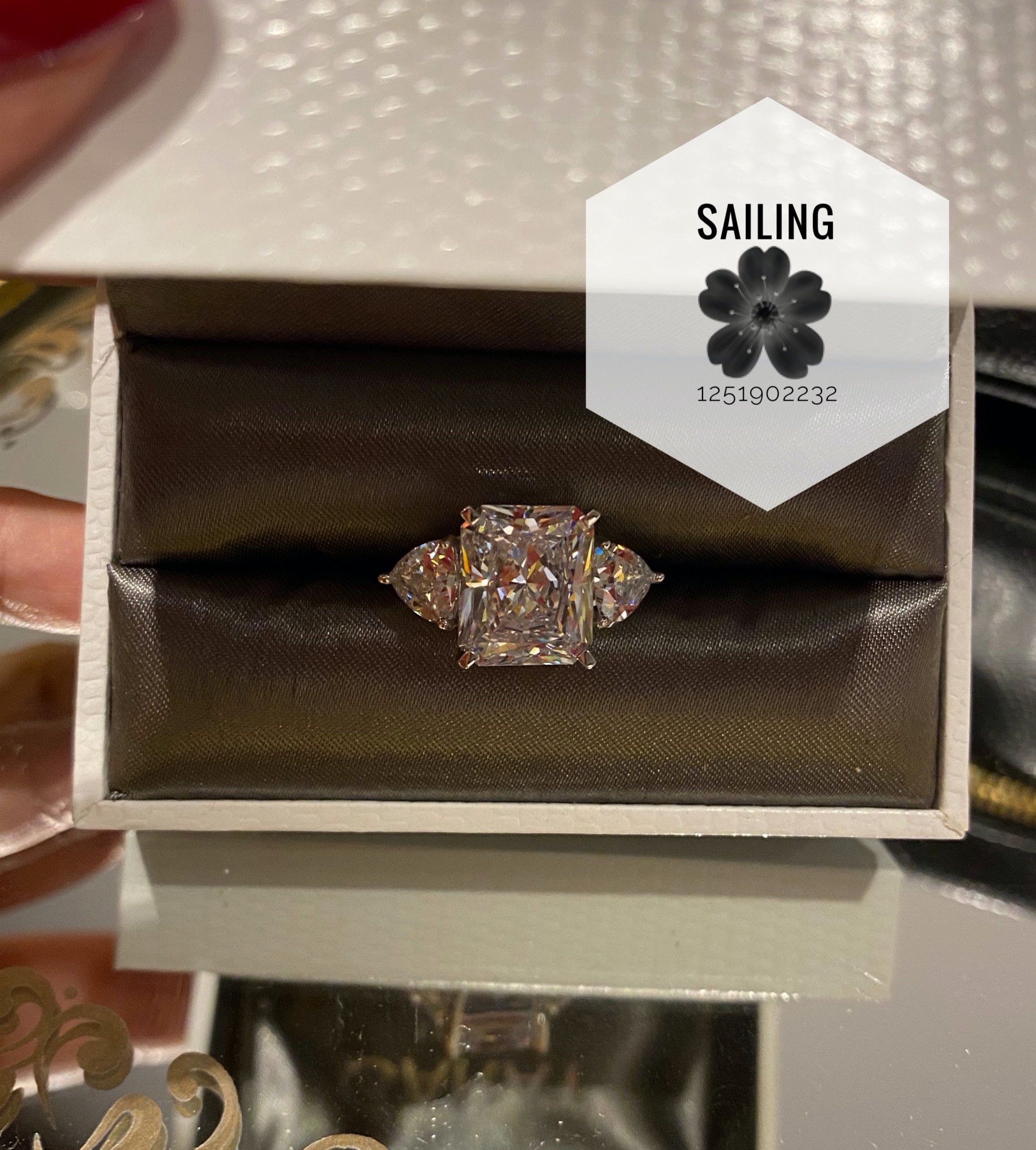 现货 香港专柜代购 英国CARAT LONDON 7克拉 K白金 人造钻石戒指