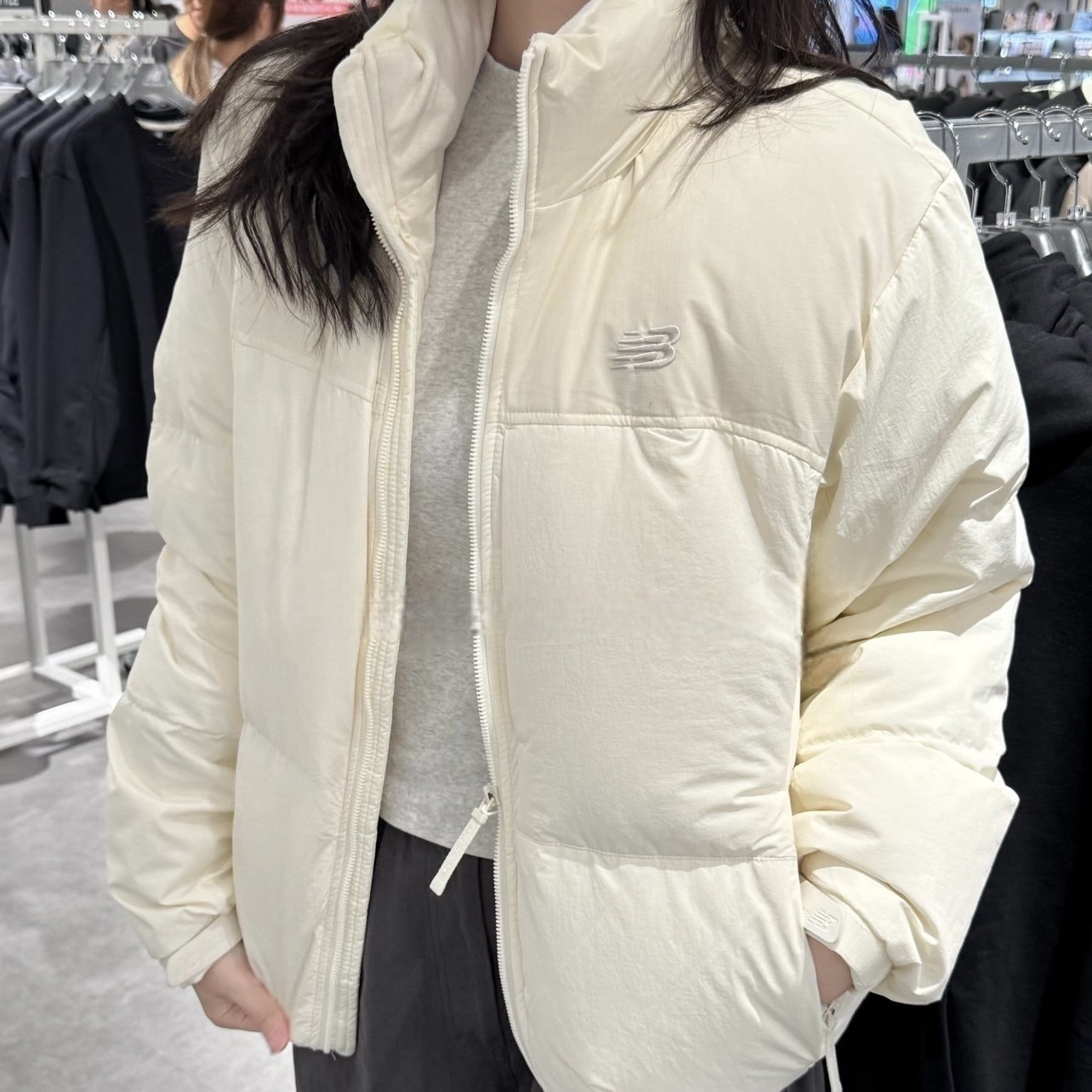 NEW BALANCE NB冬男女情侣同款短款保暖防风羽绒服NBNPFCO133/143