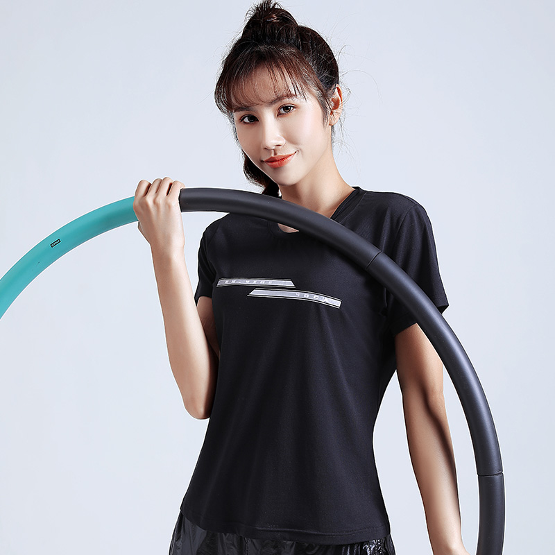 女士圆领短袖T恤字母印花点缀新款柔软舒适运动穿着夏天