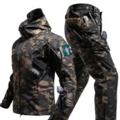 天越防寒战术风衣冲锋衣加绒软壳三合一男士 防水冬滑雪钓鱼登山服