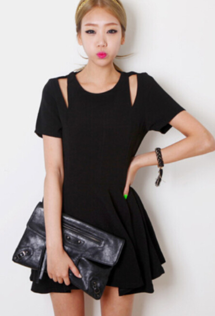 恋依坊大码夏季新款单件短裙短袖圆领常规套头收腰露肩显瘦连衣裙