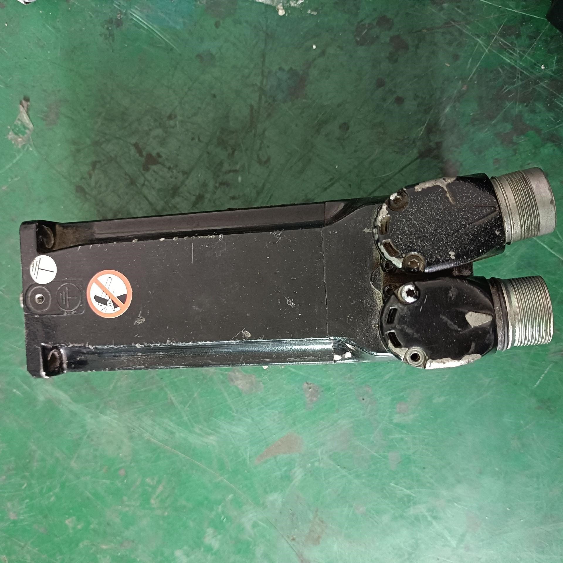 施耐德伺服电机SH30702S0001119 现货议价销售