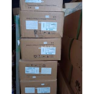 议价2Gz宽双极化定向天线（4H+4端口），工频段：1频7作10