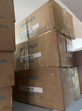 库存全新安川驱动器 SGDZ-AX1AN2-FK 实物图现货