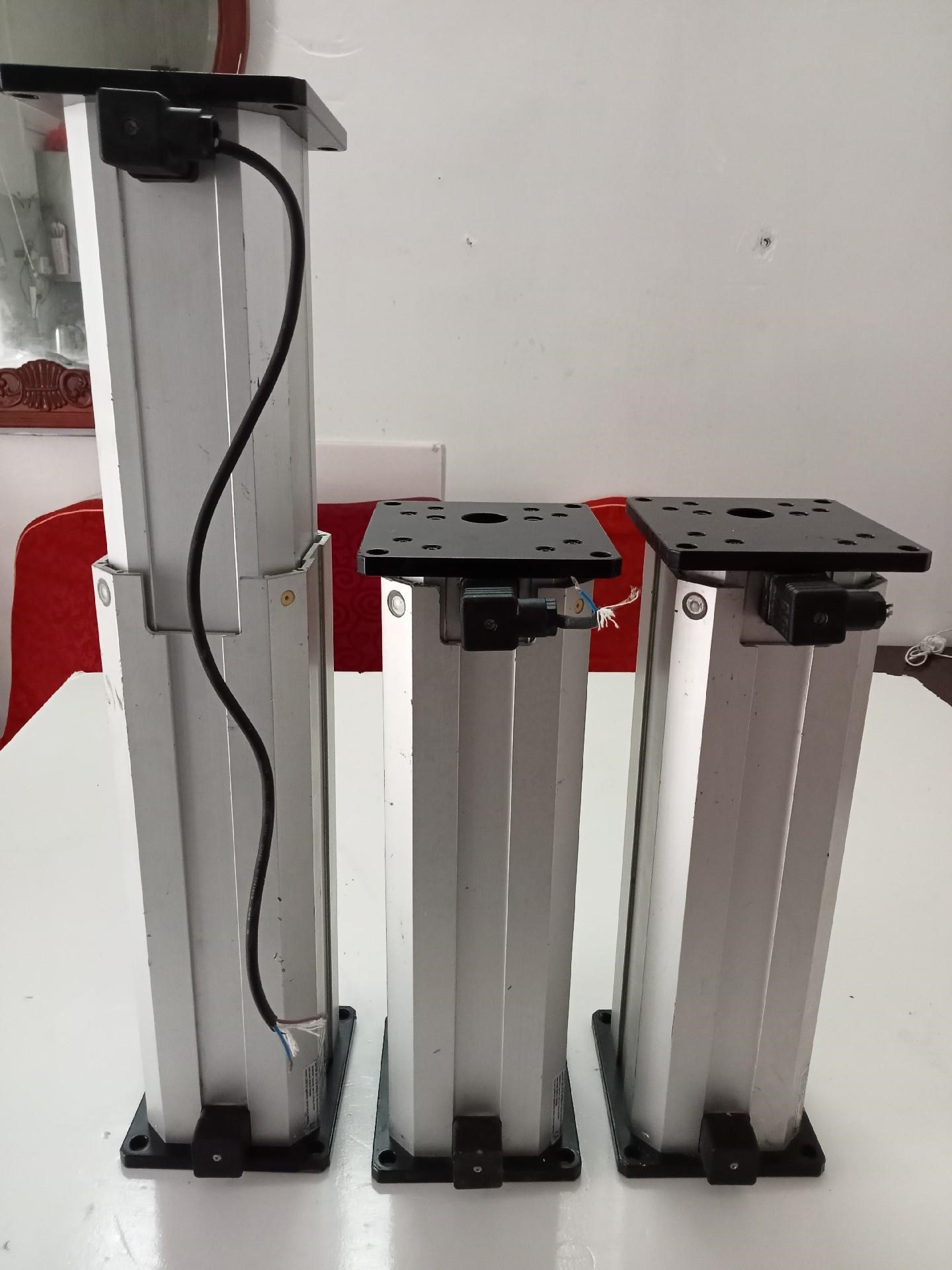 LINAK力纳克原装进口电动推杆 升降机    三个！24v