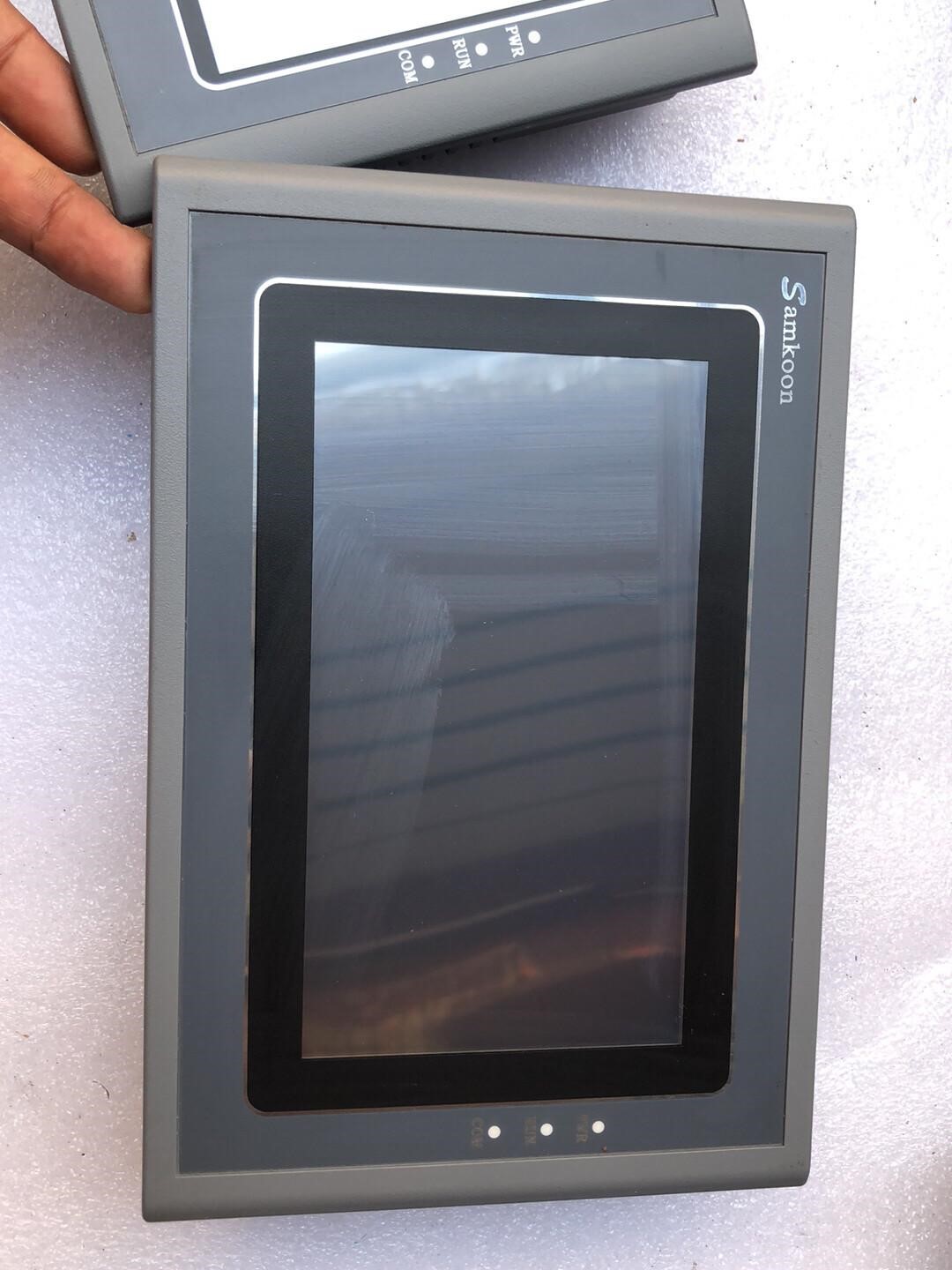 显控触控屏SK-070BE 实物拍摄功能正常，成色漂亮。