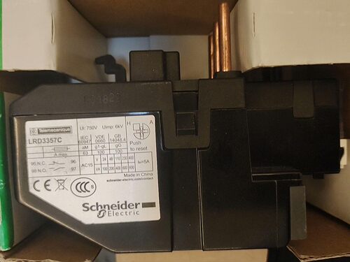 施耐德热过载继电器LRD3357C   37-50A全新正品