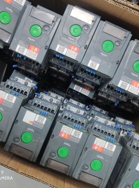 斯奈德变频器、ATV310H037N4A、成色新，功能包好，