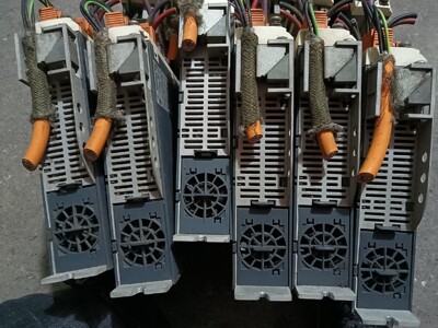 施耐德LXM32AD18N4，成色漂亮，功能包好