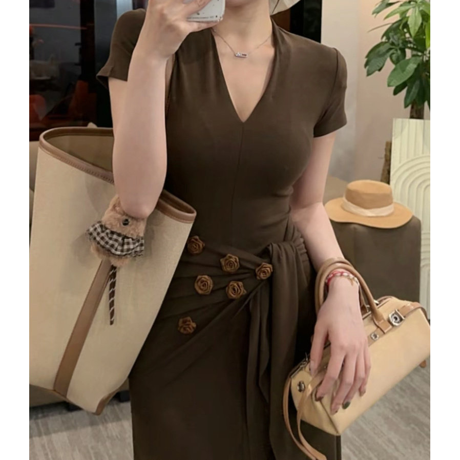 2026夏季新款时尚裙子气质显瘦V领短袖上衣套装不规则收腰高腰