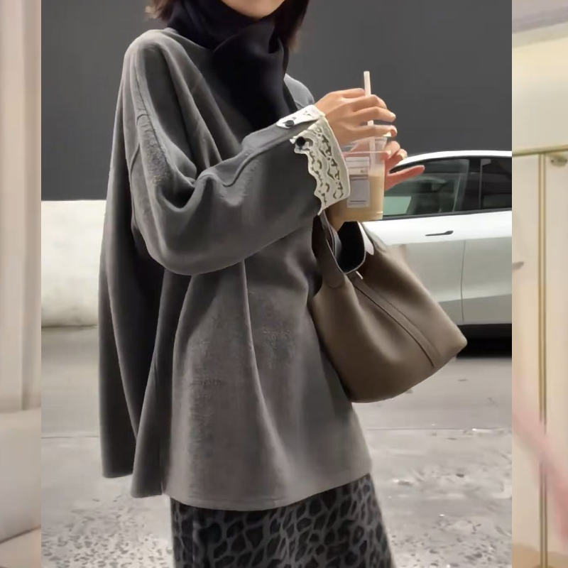 蕾丝拼袖加厚卫衣女款爆款新款可外穿精致打底上衣潮