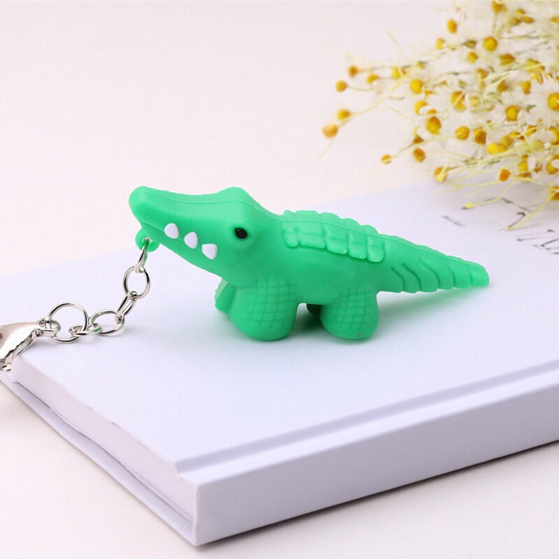 三角洲行动周边挂件哈夫克乌鲁鲁鳄鱼钥匙扣宠物学生礼物书包挂饰