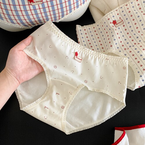 可爱甜美印花笑脸内裤