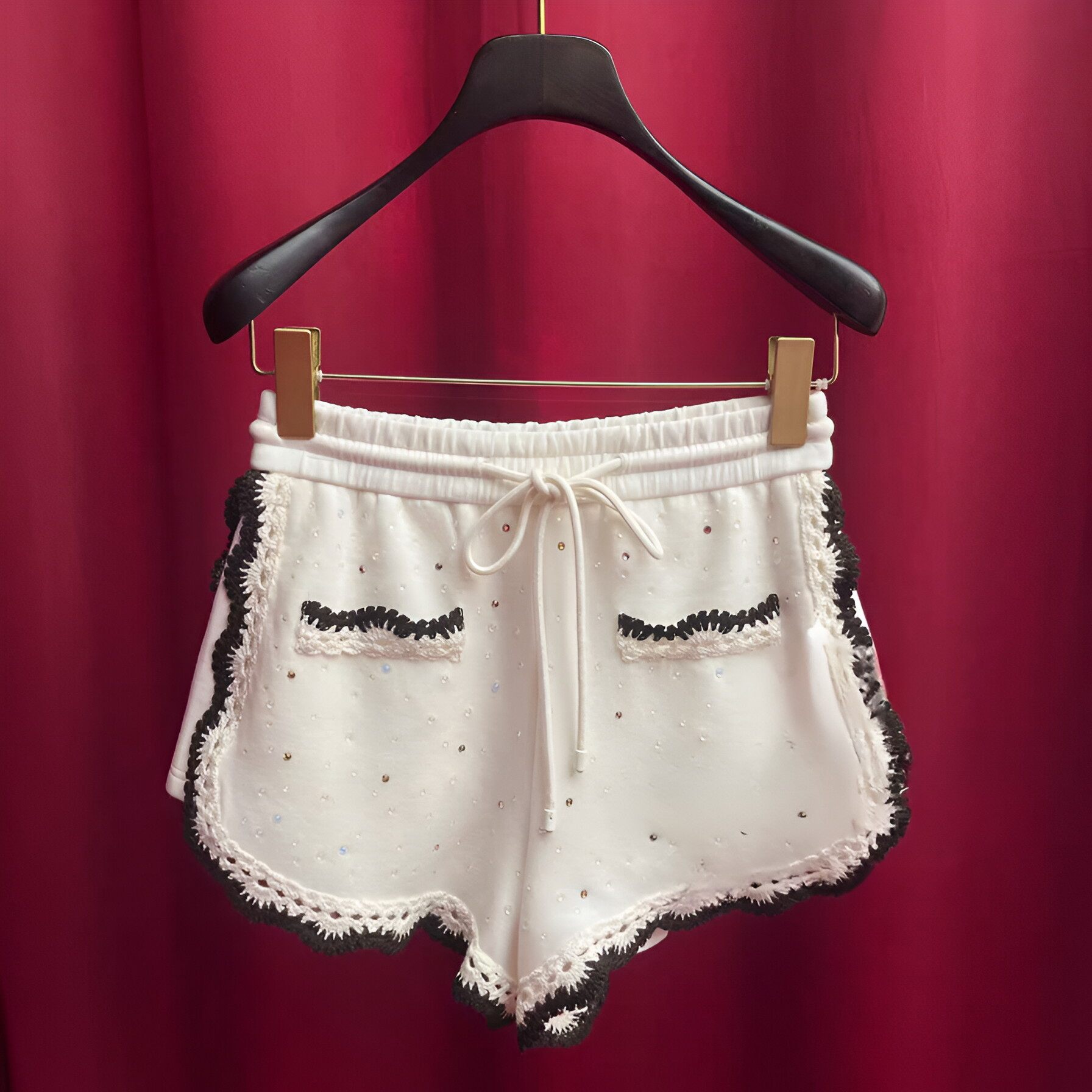 正品24夏 撞色花边华丽短裤LF24X41SP222-240,女装/女士精品,休闲裤,淘宝优惠券,粉丝福利购,淘宝优惠卷