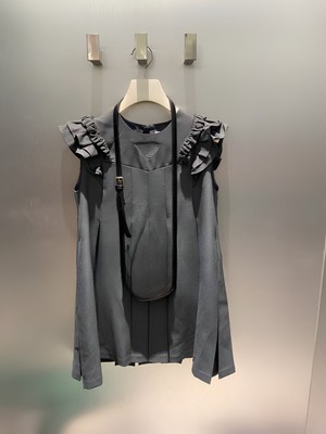 正品RM11101139–240原1899 2024春款连衣裙
