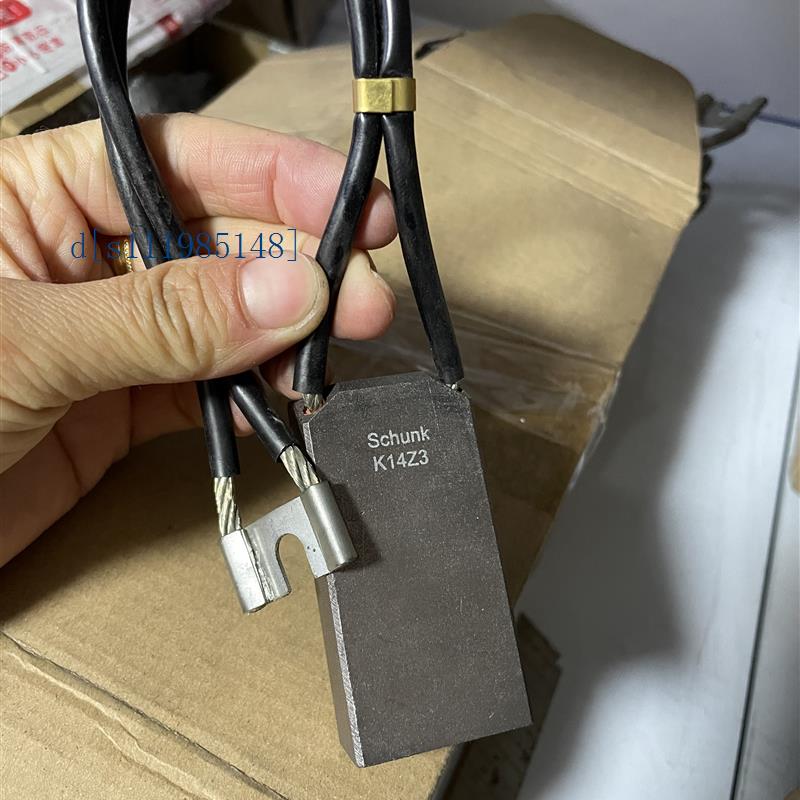 崇德逊克风力发电机主碳刷C80X 20*40*100 A41X K14Z3 S13F19现货