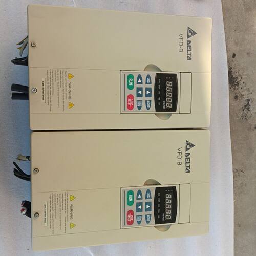 台达VFD055B43A变频器，5