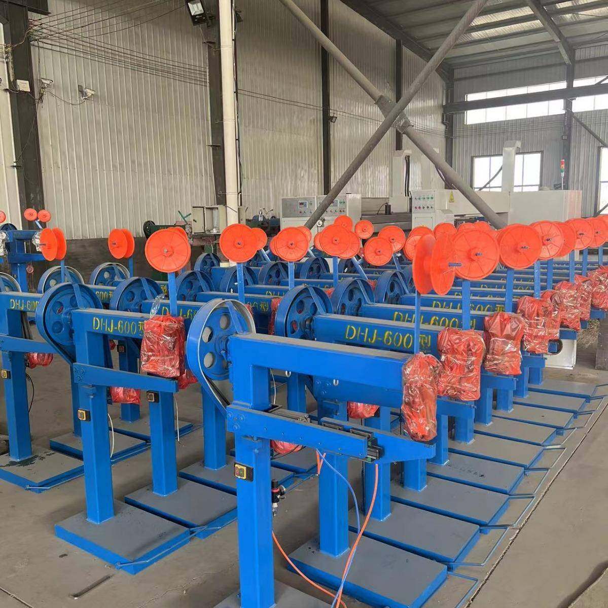 600型单钉箱机脚踏式打钉机单伺服双伺服高速600型钉盒机,五金/工具,其他机械五金,淘宝优惠券,粉丝福利购,淘宝优惠卷