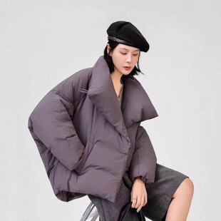 2025巨好看的羽绒服短款女冬小个子大码设计感上衣90白鸭绒外套
