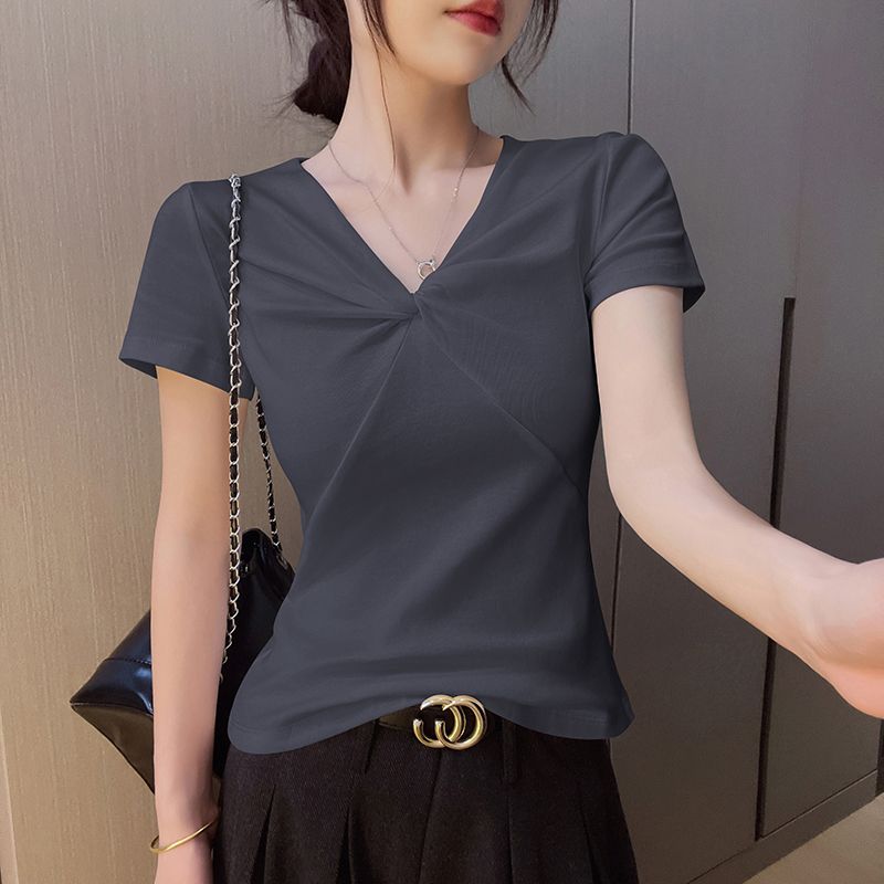 烟灰V领短袖t恤女夏季2026新款纯欲扭结设计感正肩修身体恤上衣潮