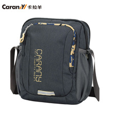 新款卡拉羊男包单肩包户外运动包休闲斜跨小包男士帆布包斜挎包潮