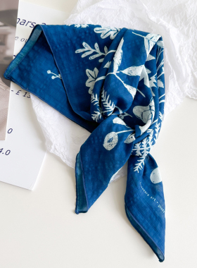 小方巾丝巾女蓝色三角头巾护颈棉围脖扎染领巾装饰云南纱巾薄围巾