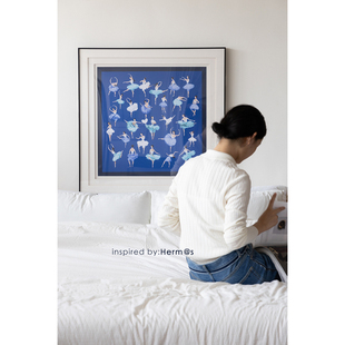 若奈挂画 Herm*s中古丝巾画《芭蕾女孩》Degas克莱因蓝卧室装饰画