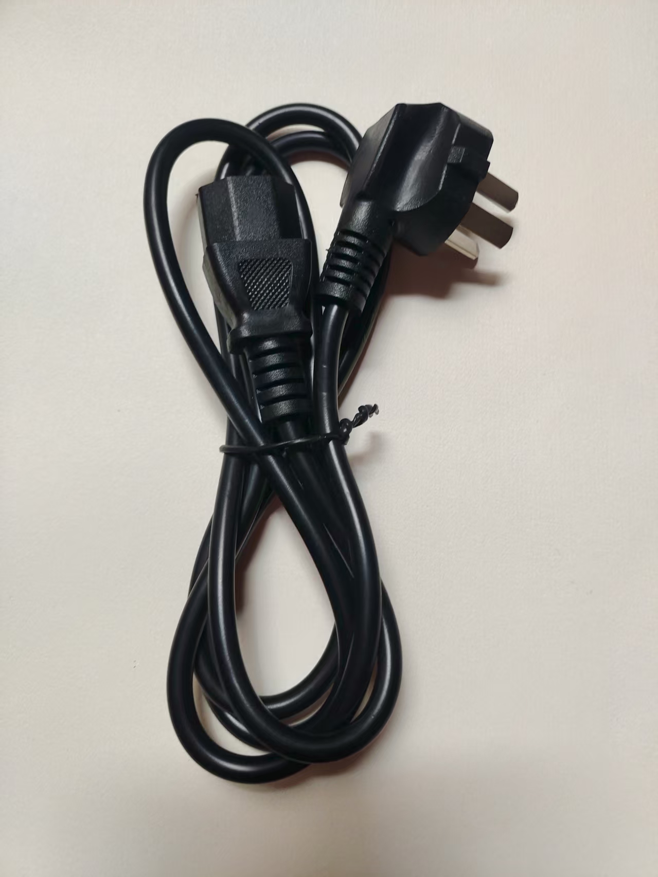 全新220v台式主机连接电脑机箱电源线显示器三孔1.5米带插头通用